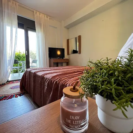 Apartment Holidays Nikiti (Sithonia)