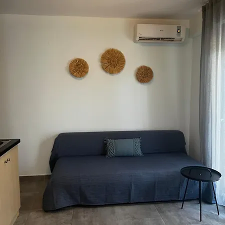 Apartment Holidays Nikiti (Sithonia)