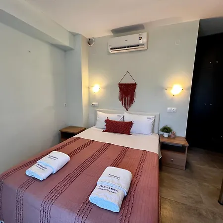 Apartment Holidays Nikiti (Sithonia)