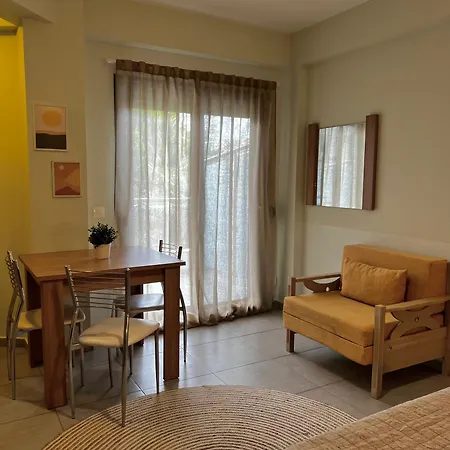 Apartment Holidays Nikiti (Sithonia)