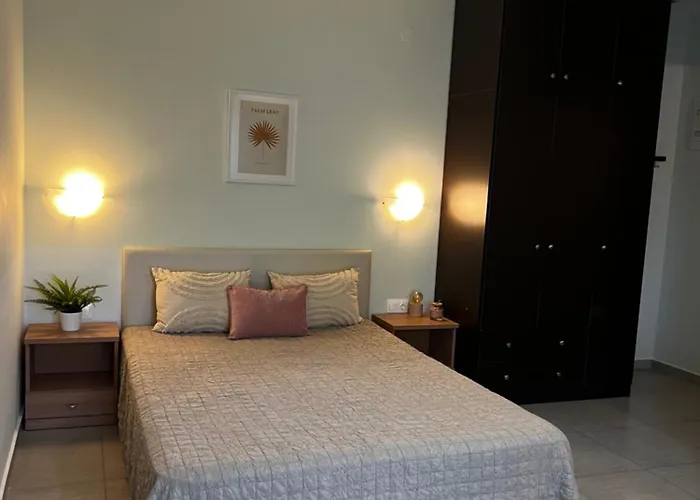 Holidays Apartman Nikíti