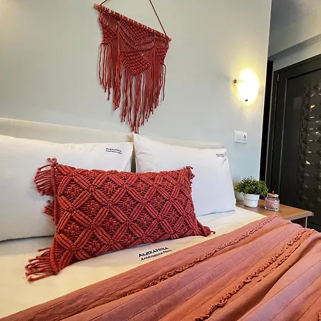 Holidays Νικήτη