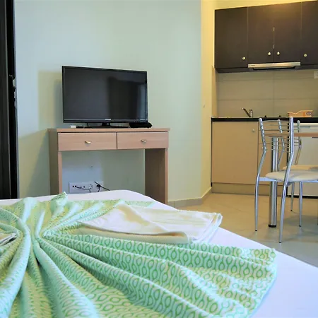 Holidays Νικήτη